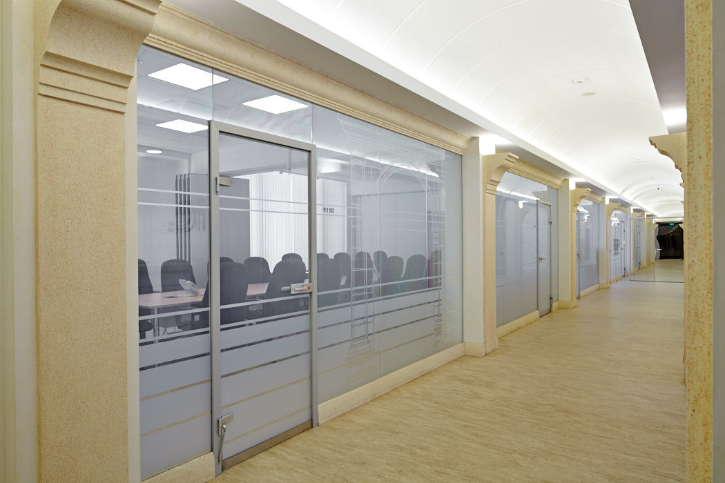 Фото Стекло с переменной прозрачностью NAYADA SmartGlass