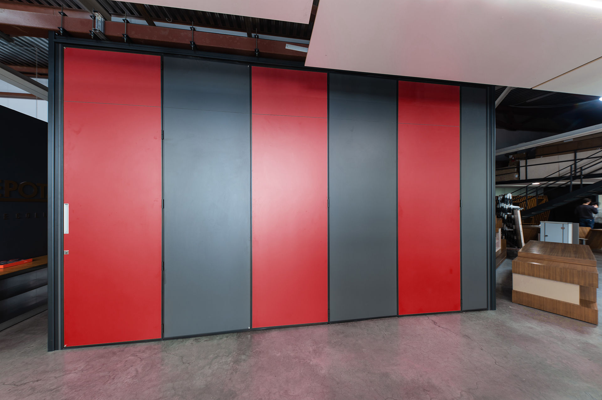 Фото Глухие раздвижные перегородки NAYADA SmartWall H3