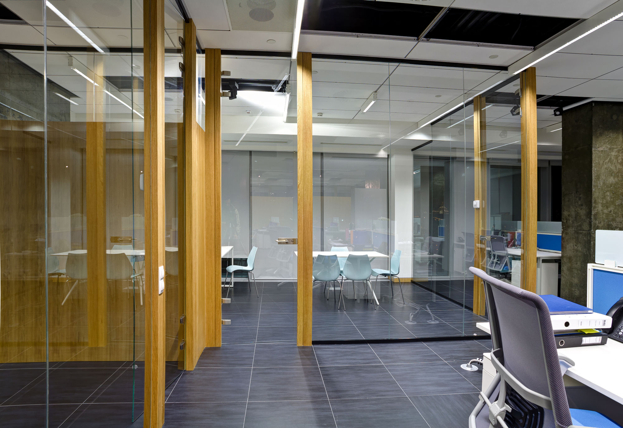 Фото Перегородки с декором из дерева NAYADA-Regina