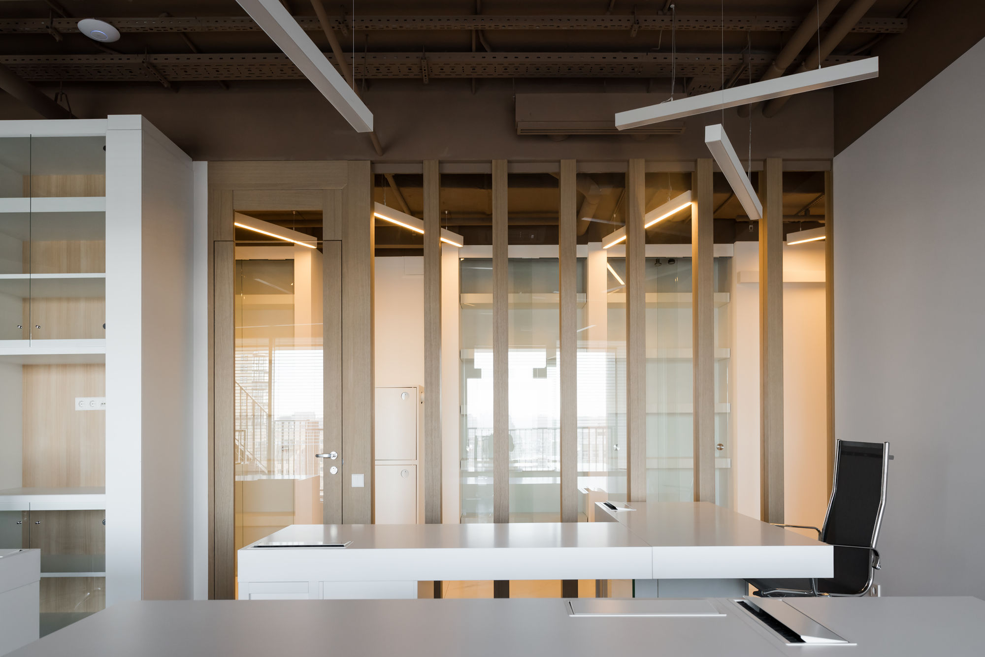 Фото Перегородки с декором из дерева NAYADA-Regina