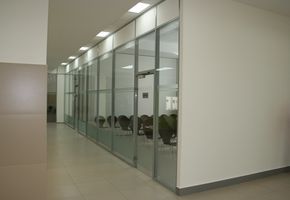 Офис ORIFLAME в г. Екатеринбурге расширил свои возможности с помощью перегородок NAYADA.