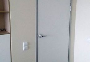 Изготовление   и  монтаж   офисных  дверей  и  перегородок NAYADA в Екатеринбурге