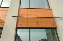 Стеклянные козырьки для Торгового центра