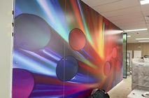 Перегородки и облицовка стеклом в столовой в Нижнекамске