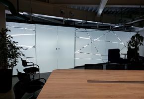 Изготовление цельностеклянной перегородки для Дворца Водных Видов Спорта г. Екатеринбург