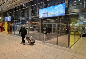 Стационарные перегородки Nayada – Crystal Международный аэропорт г. Екатеринбурга Кольцово имени Акинфия Демидова