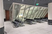 Монтаж дверей и перегородок в Международном аэропорту Рощино имени Д. И. Менделеева