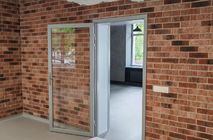 Монтаж продукции NAYADA во Дворце творчества и спорта «Пионер»