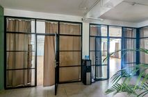 Перегородки и двери Nayada-Quadro для студии йоги г. Екатеринбург ул. Бажова, 70.