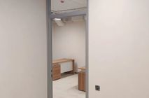 Стационарные перегородки Nayada – Standart и Дверь Nayada Vitrage II в офис продаж для СЗ «Родина»