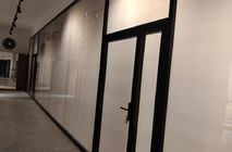 Стационарные перегородки Nayada – TWIN и Дверь Nayada Magic для «Министерство Юстиции» г. Екатеринбург.