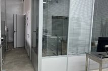 Установка мобильных перегородок Nayada-Blitz и комбинированной перегородки Standart для Тюменского техникума индустрии питания, коммерции и сервиса.