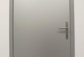 Двери NAYADA-Vitero в проекте Реконструкции детского обучающего центра «Золотое Сечение»