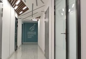 Двери NAYADA-Vitero в проекте Реконструкции детского обучающего центра «Золотое Сечение»