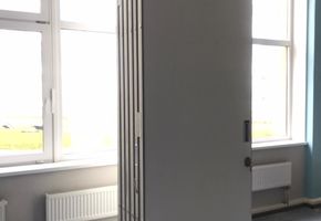 Раздвижные перегородки в проекте Складные перегородки для школы