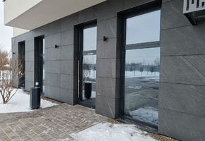 Двери фасадные Nayada-Fasad в проекте Установка навесных вентилируемых фасадов и дверей Nayada-Fasad для ЖК ДОК ГП 2.1. в г. Тюмени