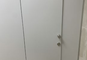 Туалетные перегородки в проекте Монтаж сантехнических перегородок от Наяда-Тюмень г. Сургут «Сургутнефтегаз»