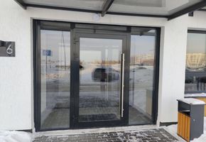 Двери фасадные Nayada-Fasad в проекте Изготовление и монтаж фасадных систем на объекте ЖК Среда ГП 3