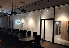 Двери NAYADA-Magic в проекте Стационарные перегородки Nayada – TWIN и Дверь Nayada Magic для «Министерство Юстиции» г. Екатеринбург.