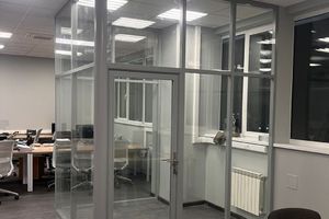 Проект Изготовление стеклянной стационарной перегородки Nayada-Standart для ООО «СПК-УРАЛ» г. Екатеринбург