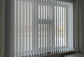 Рулонные шторы и жалюзи в проекте Изготовление вертикальных жалюзи для компании ЗапСибХолдинг